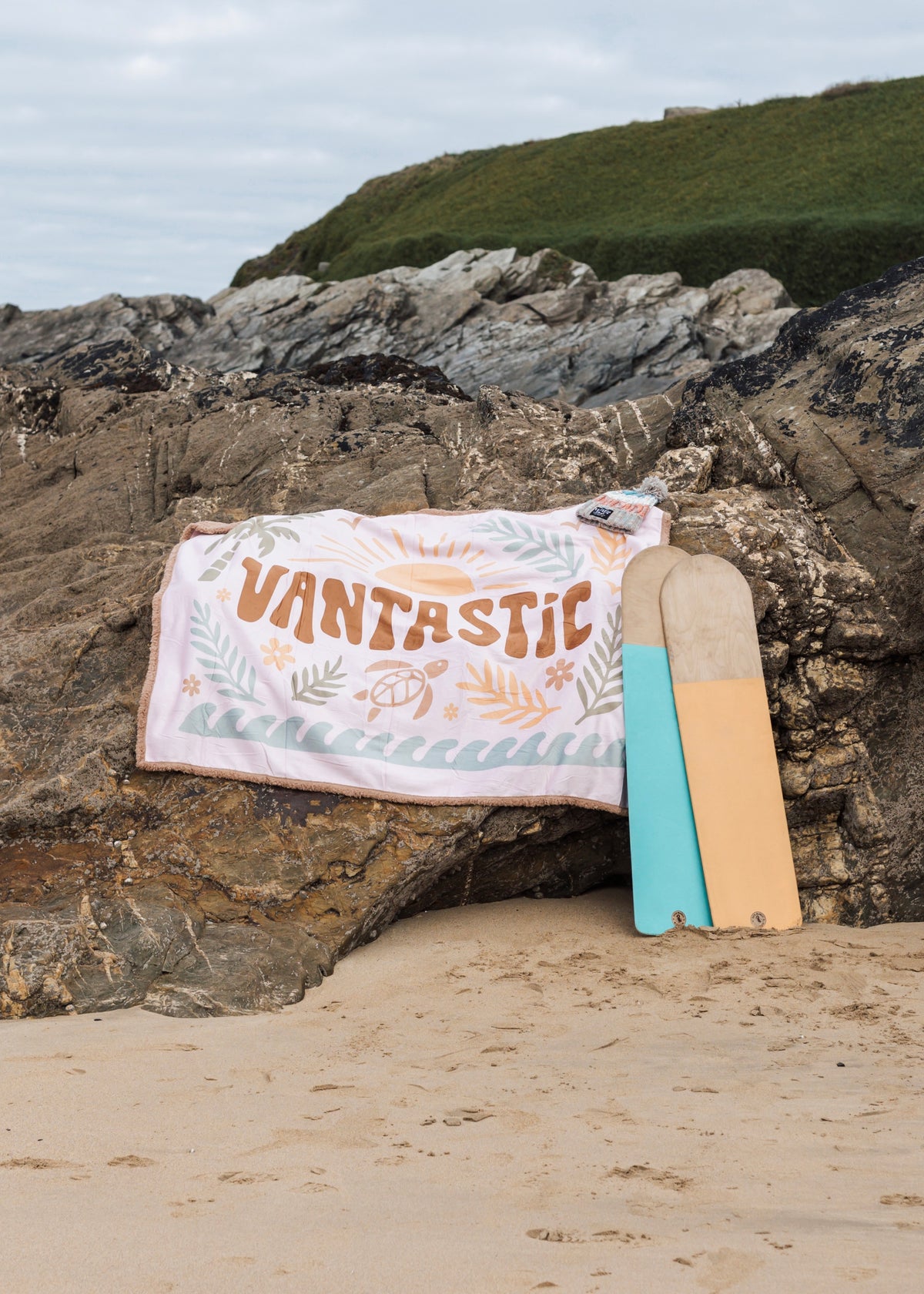 Turtle palms Fleece Camping Blanket - Limited Edition