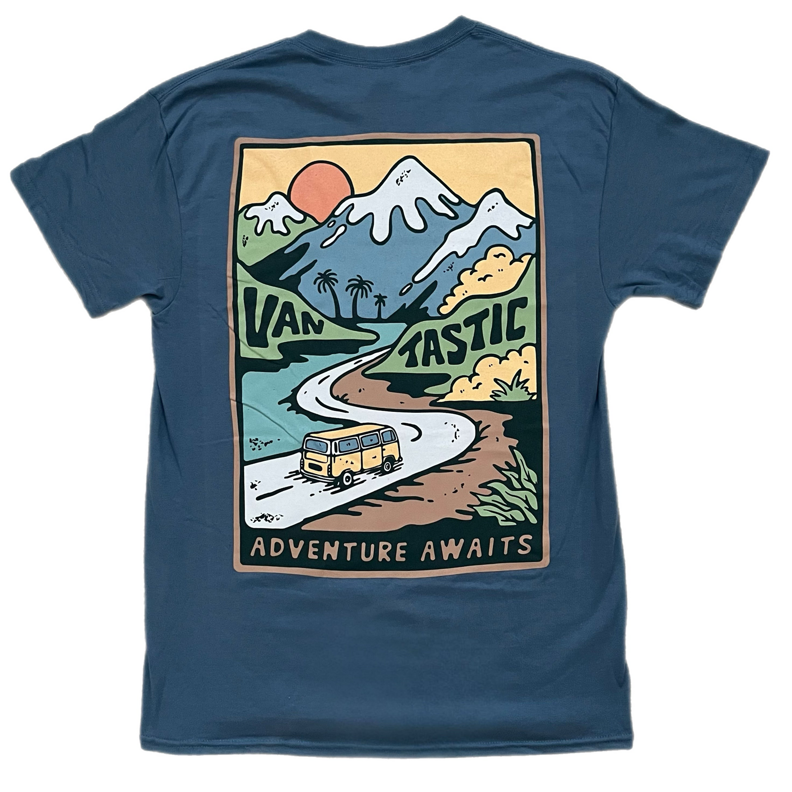 Adventure Awaits T-shirt - Airforce