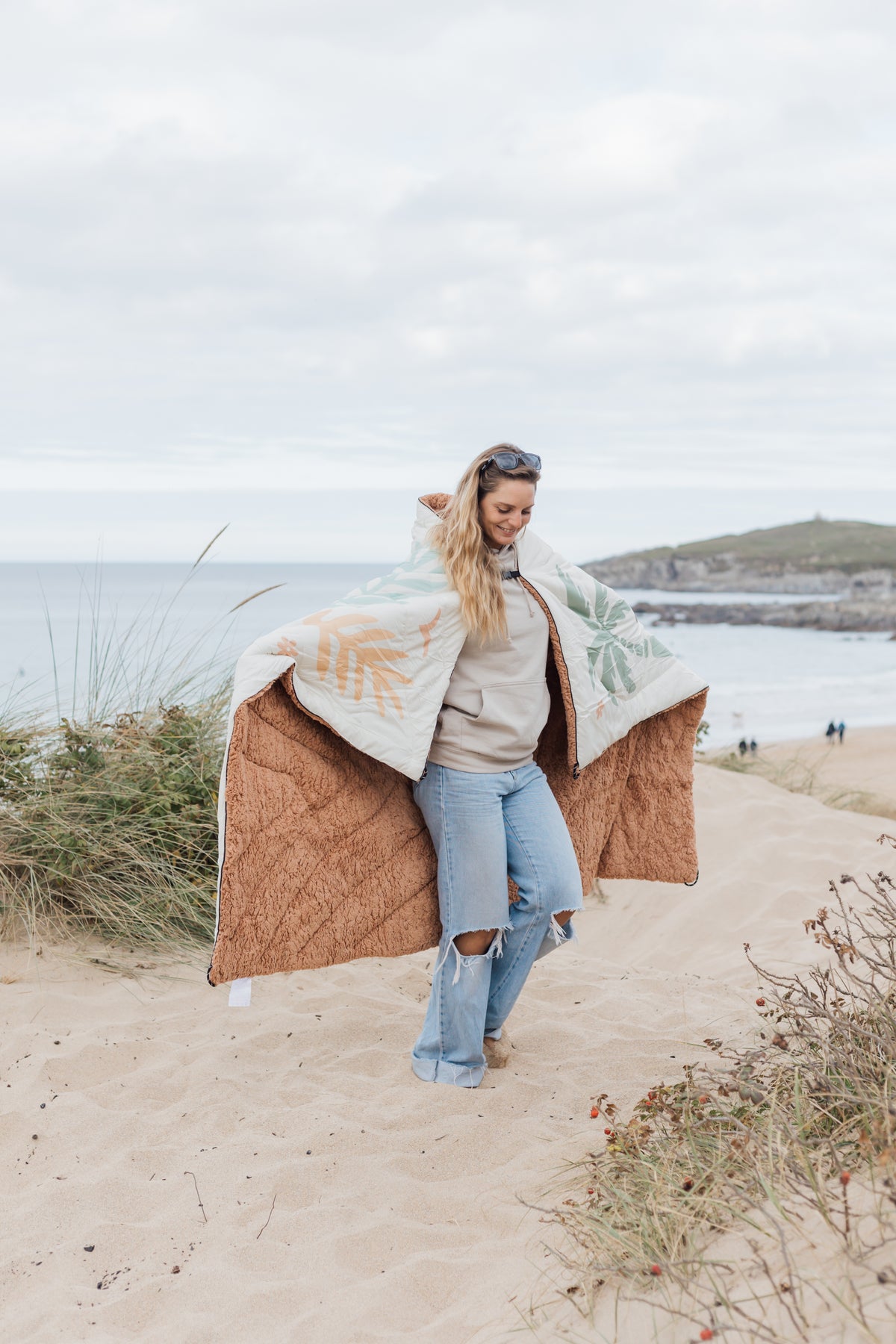 Turtle palms Quilted Camping Blanket - Limited Edition