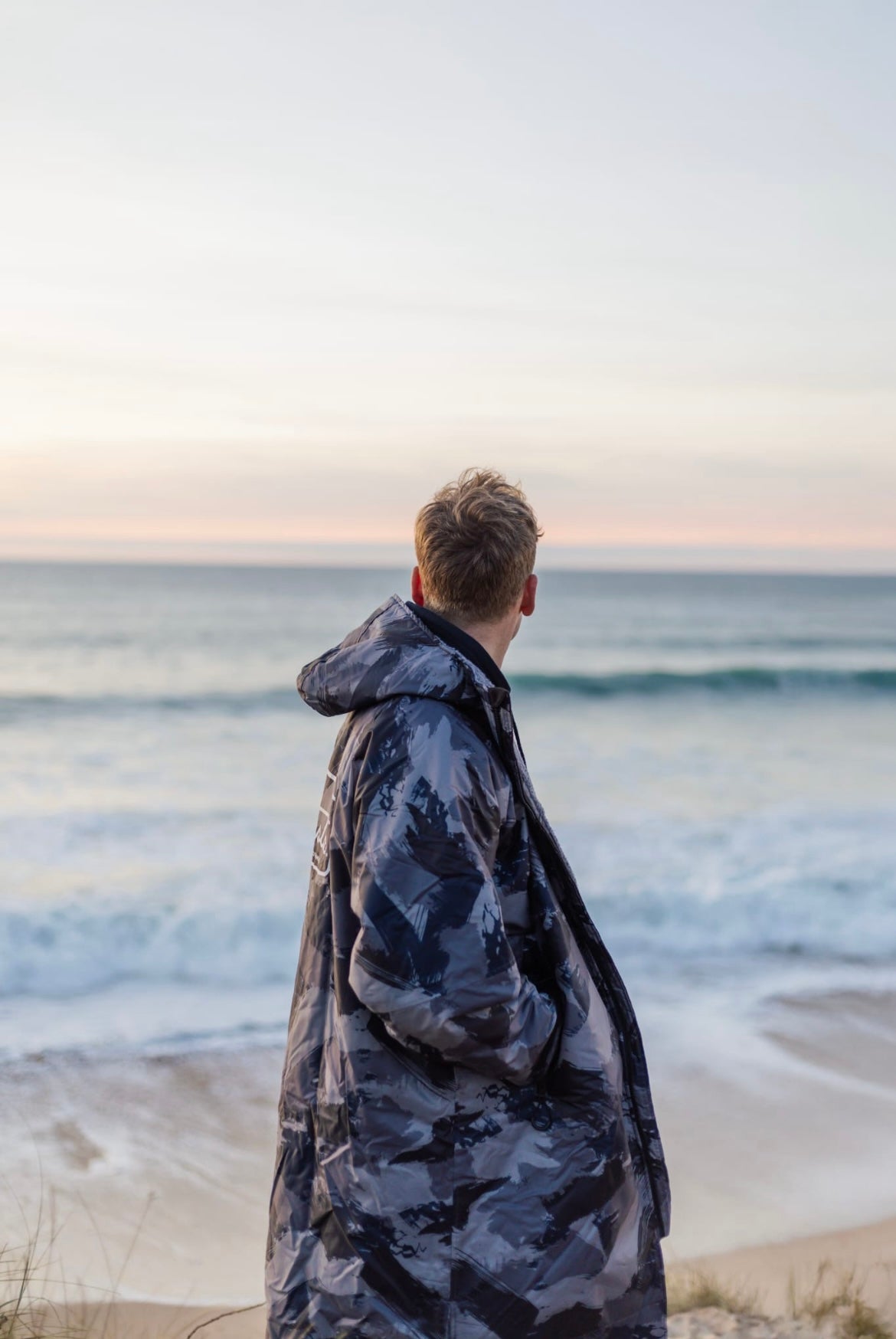 Vantastic "Vanrobe" black camo/grey