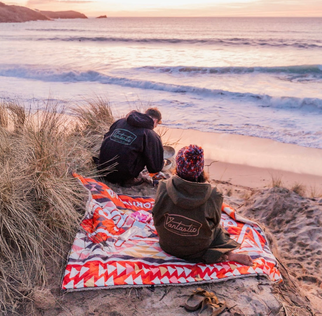 Quilted Camping Blanket - Red/Cream - Limited Edition